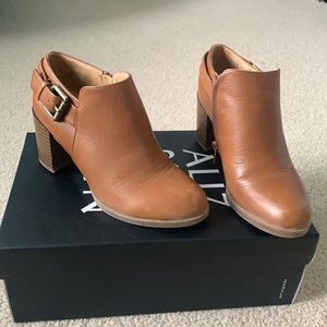 Tan Naturalizer Booties